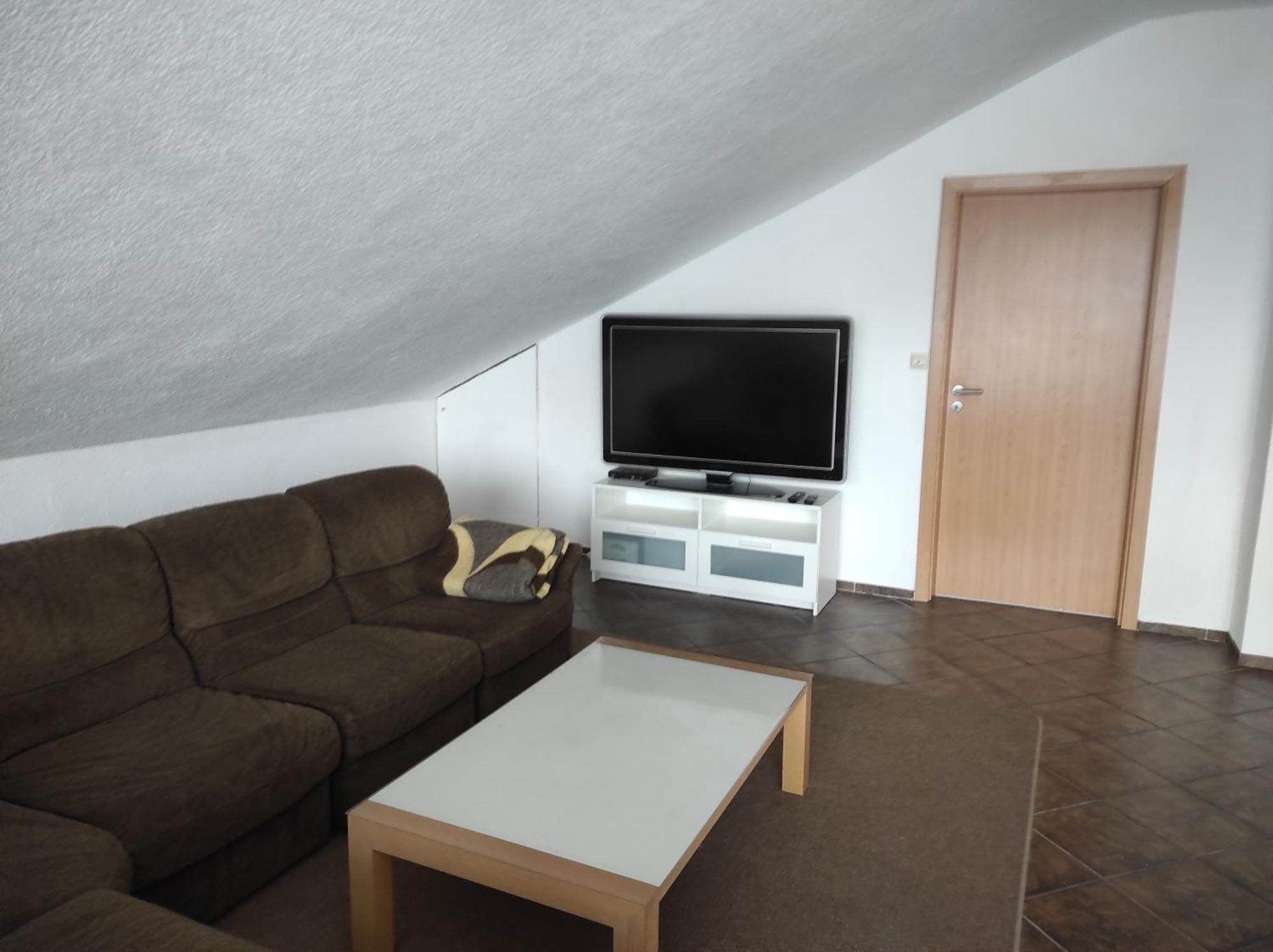 Ensingen Ferienwohnung Gartenblick מראה חיצוני תמונה
